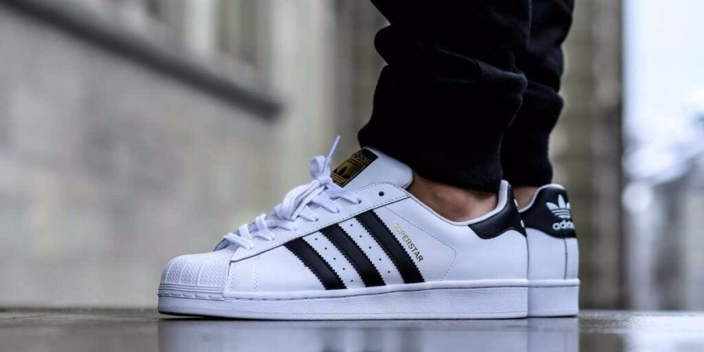 5 Cool Sneakers for the Trendy in 2021 cool trendy sneakers